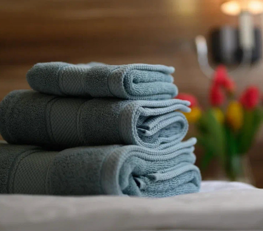 100% Cotton Luxurious Towel Set (30x50, 50x90, 70x140 cm)