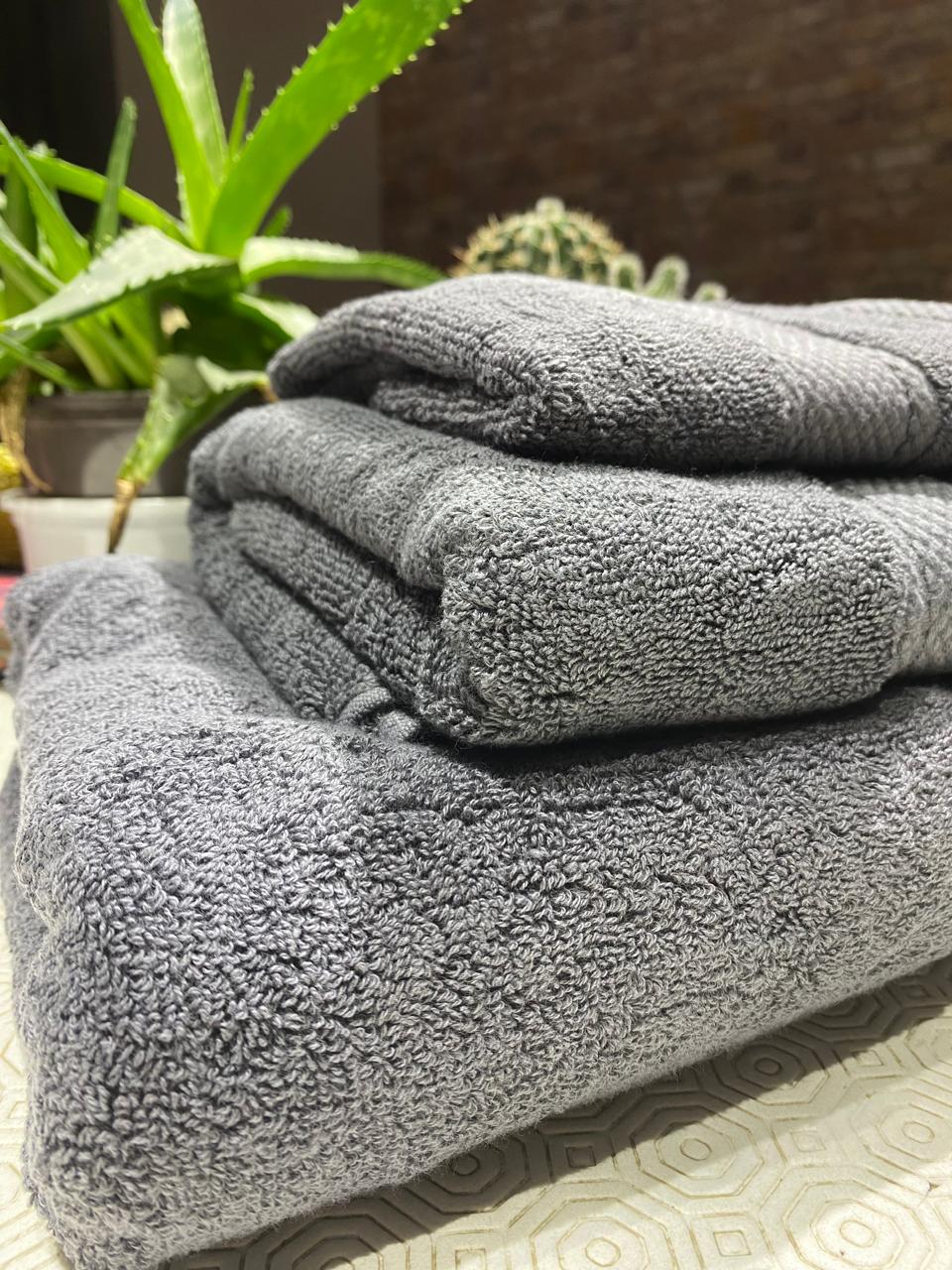 100% Cotton Luxurious Towel Set (30x50, 50x90, 70x140 cm)