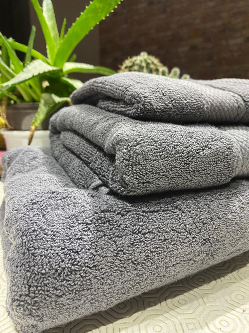 100% Cotton Luxurious Towel Set (30x50, 50x90, 70x140 cm)